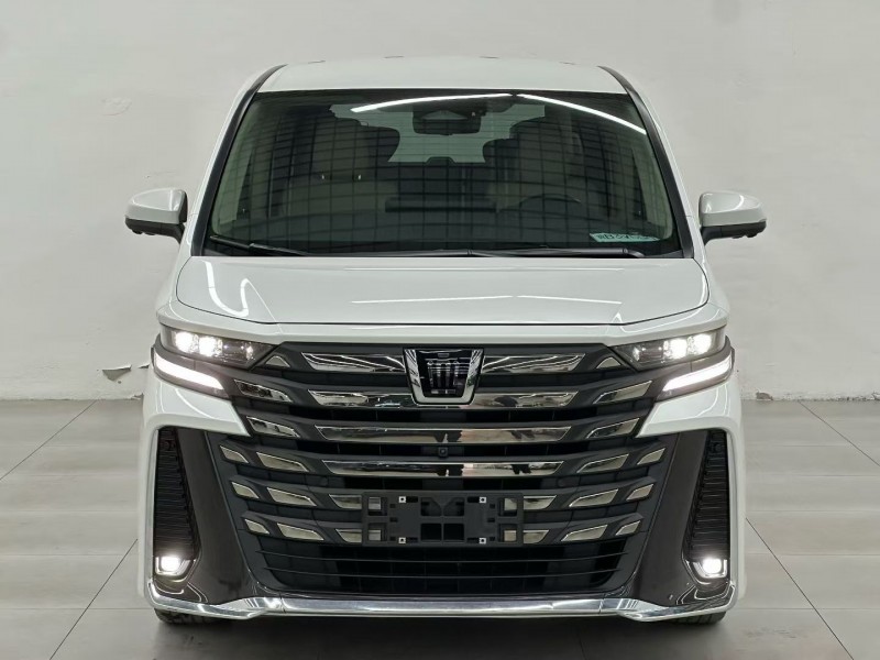 唐山23年丰田威尔法1