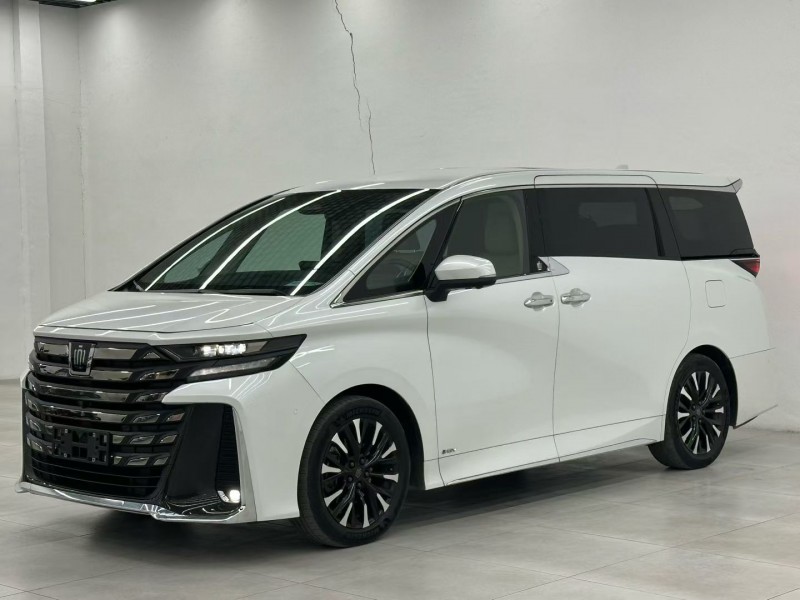 唐山23年丰田威尔法3