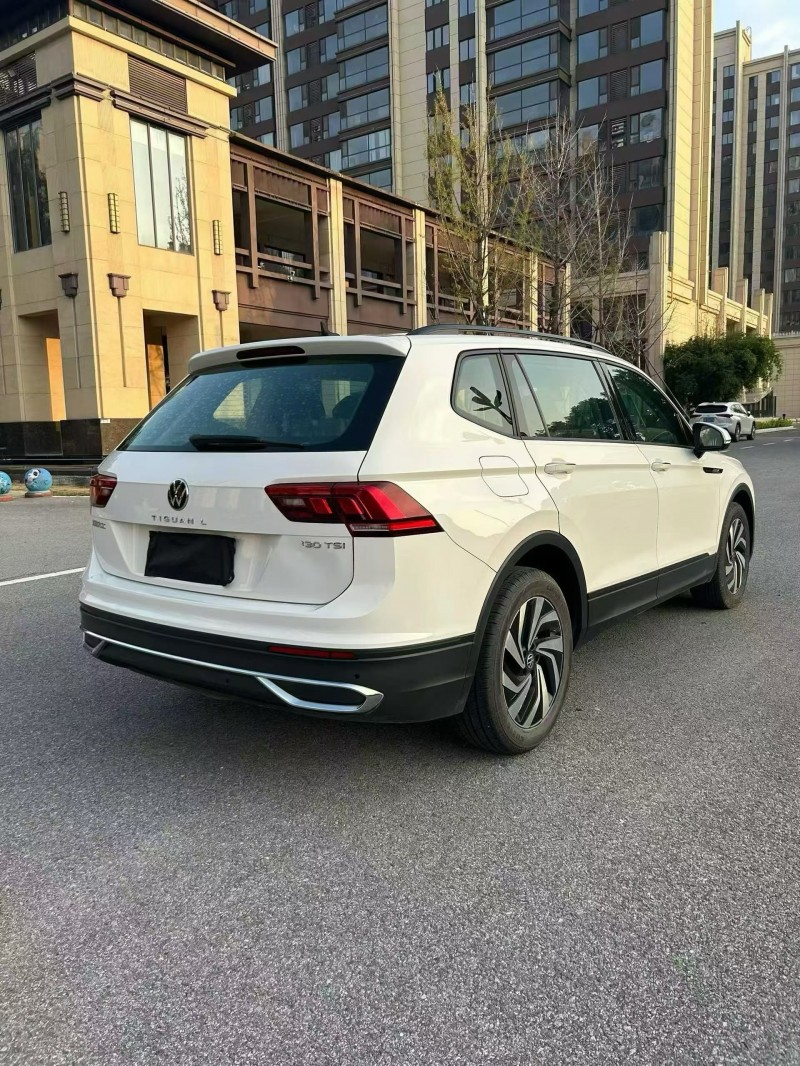 南阳22年大众途观10