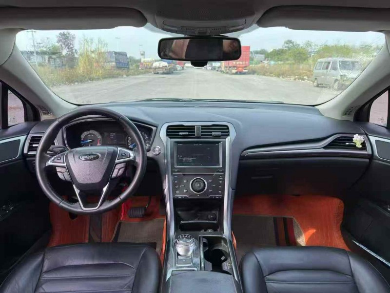 吉安17年福特蒙迪欧5