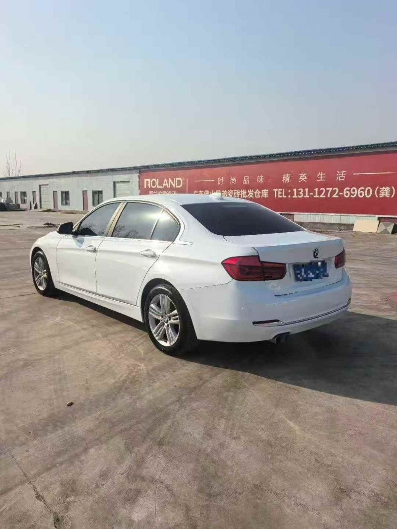 济宁17年宝马3系7