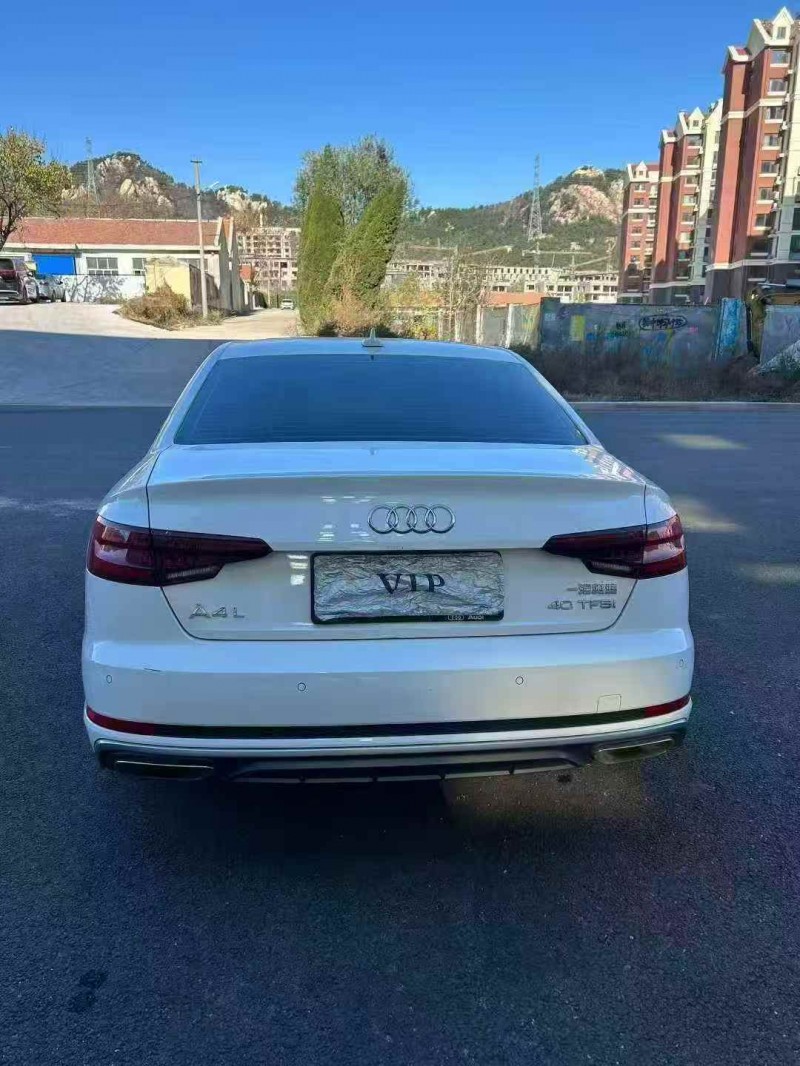 潍坊19年奥迪A4L9