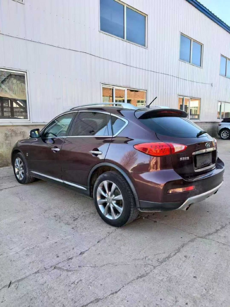 潍坊17年英菲尼迪QX507