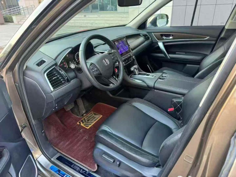 济宁17年本田冠道4