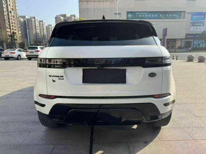 萍乡23年路虎极光9