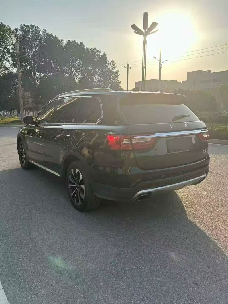 南阳21年红旗HS75