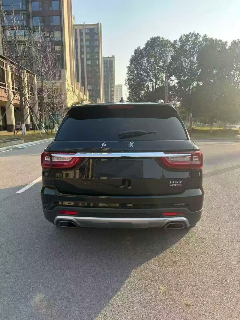 南阳21年红旗HS76