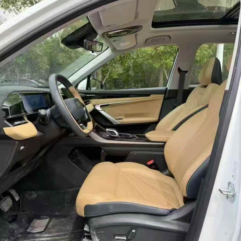 枣庄23年吉利博越6