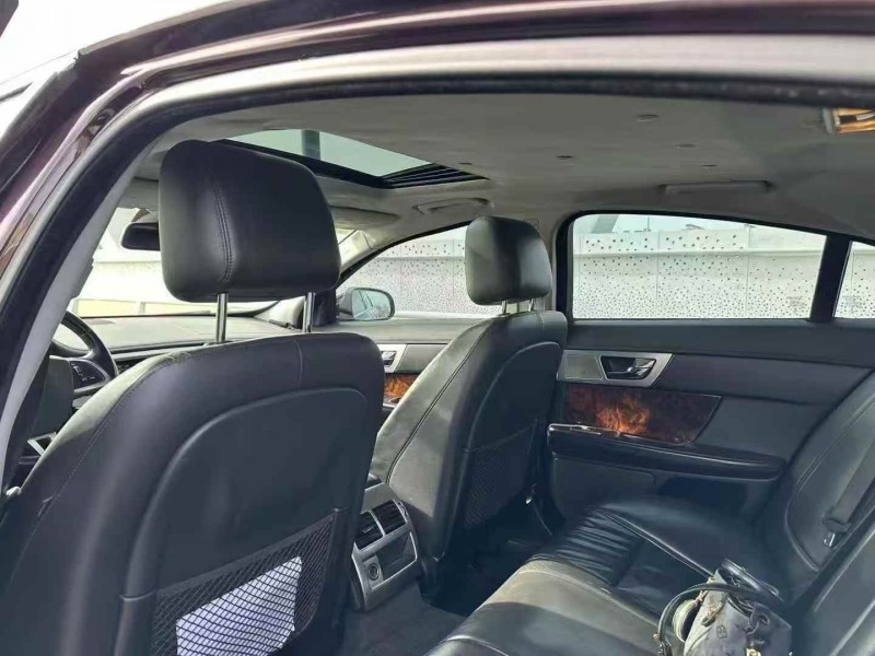 阳泉15年捷豹XF5