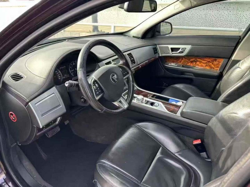 阳泉15年捷豹XF6