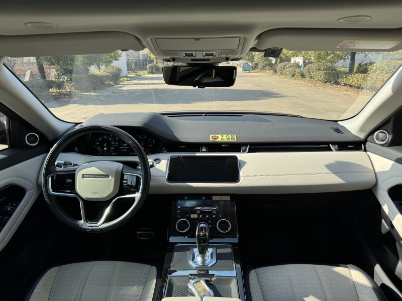 盐城22年路虎极光9