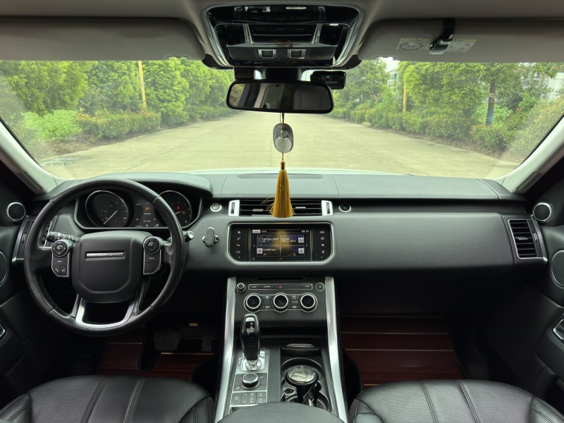 盐城16年路虎揽胜运动8