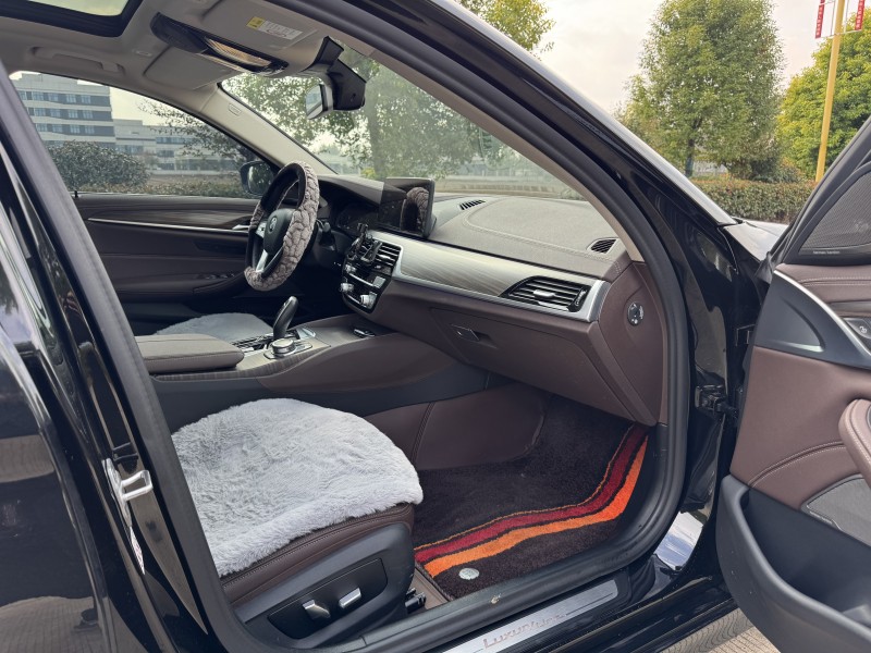 盐城22年宝马5系6