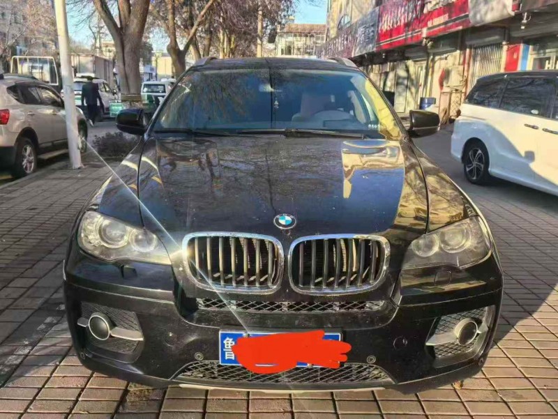 唐山12年宝马X61