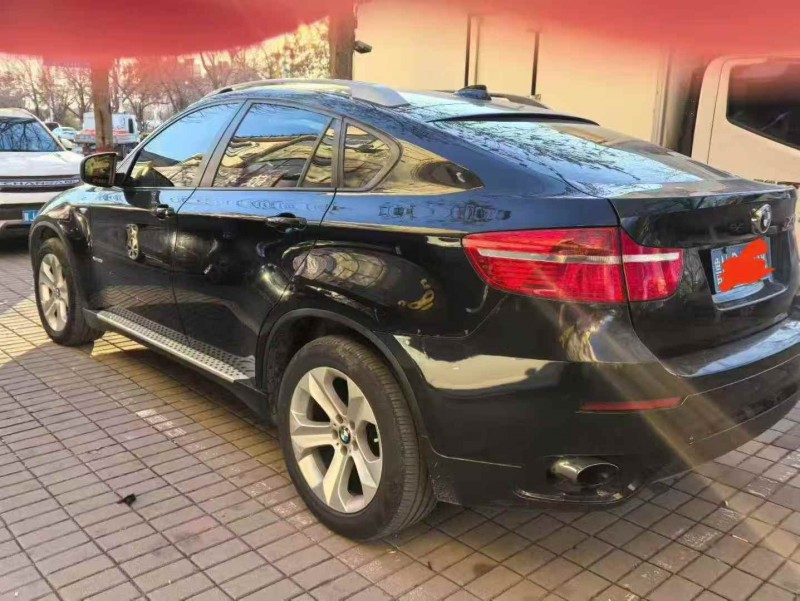 唐山12年宝马X68