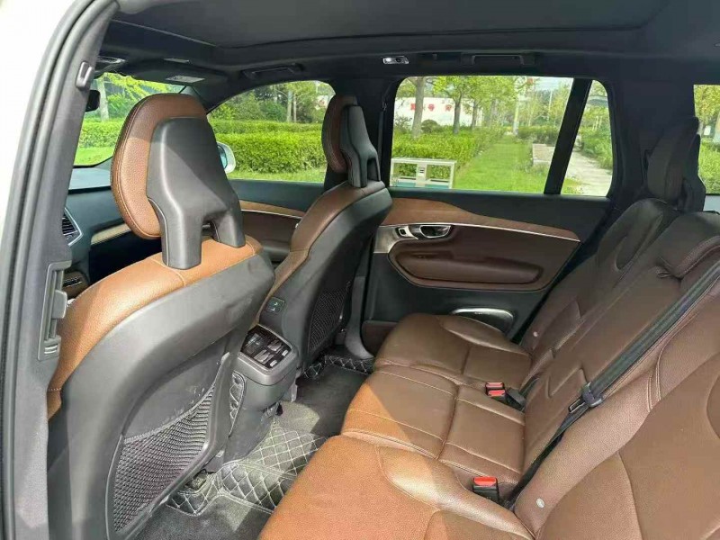 济宁22年沃尔沃XC905