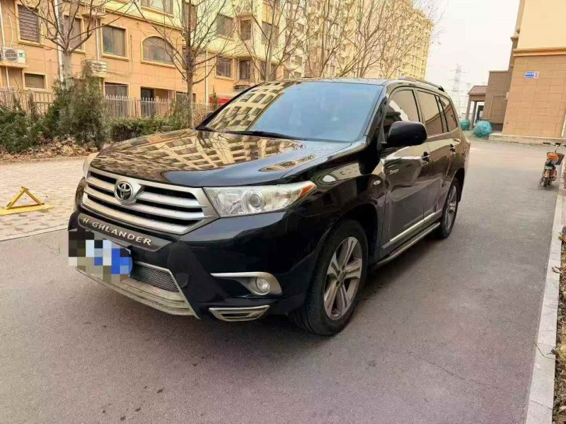 承德14年丰田汉兰达3