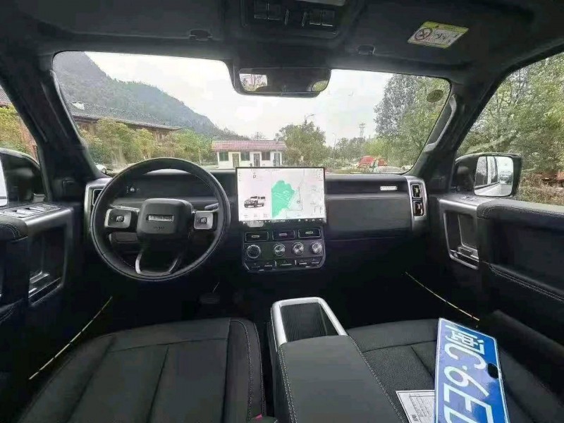 重庆25年奇瑞ICAR6