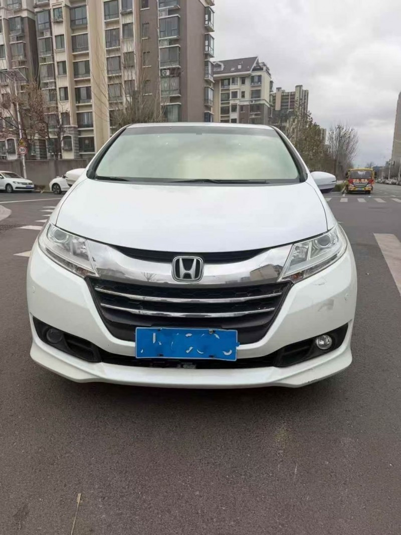 青岛15年本田奥德赛1