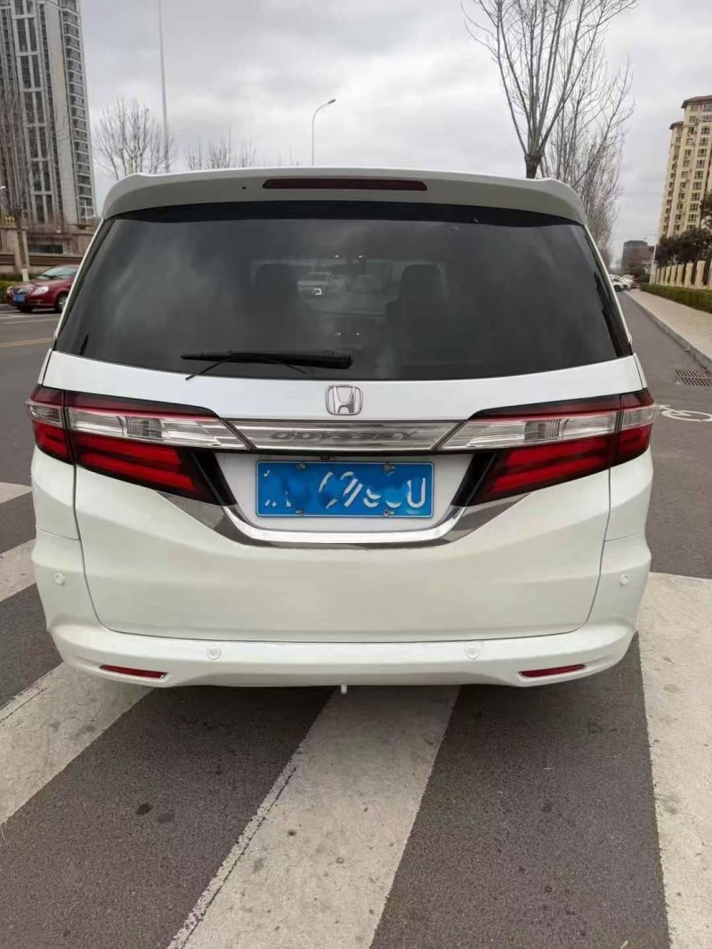 青岛15年本田奥德赛9