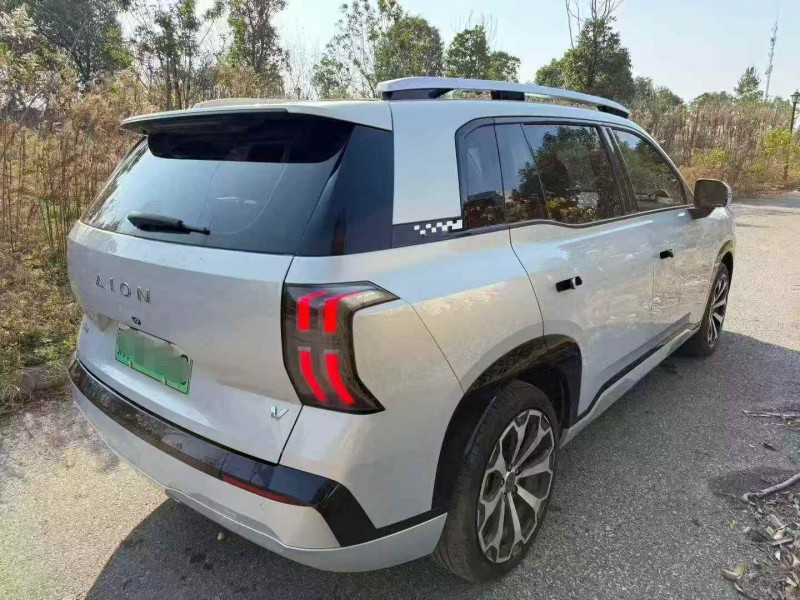 荆门25年传祺埃安V9