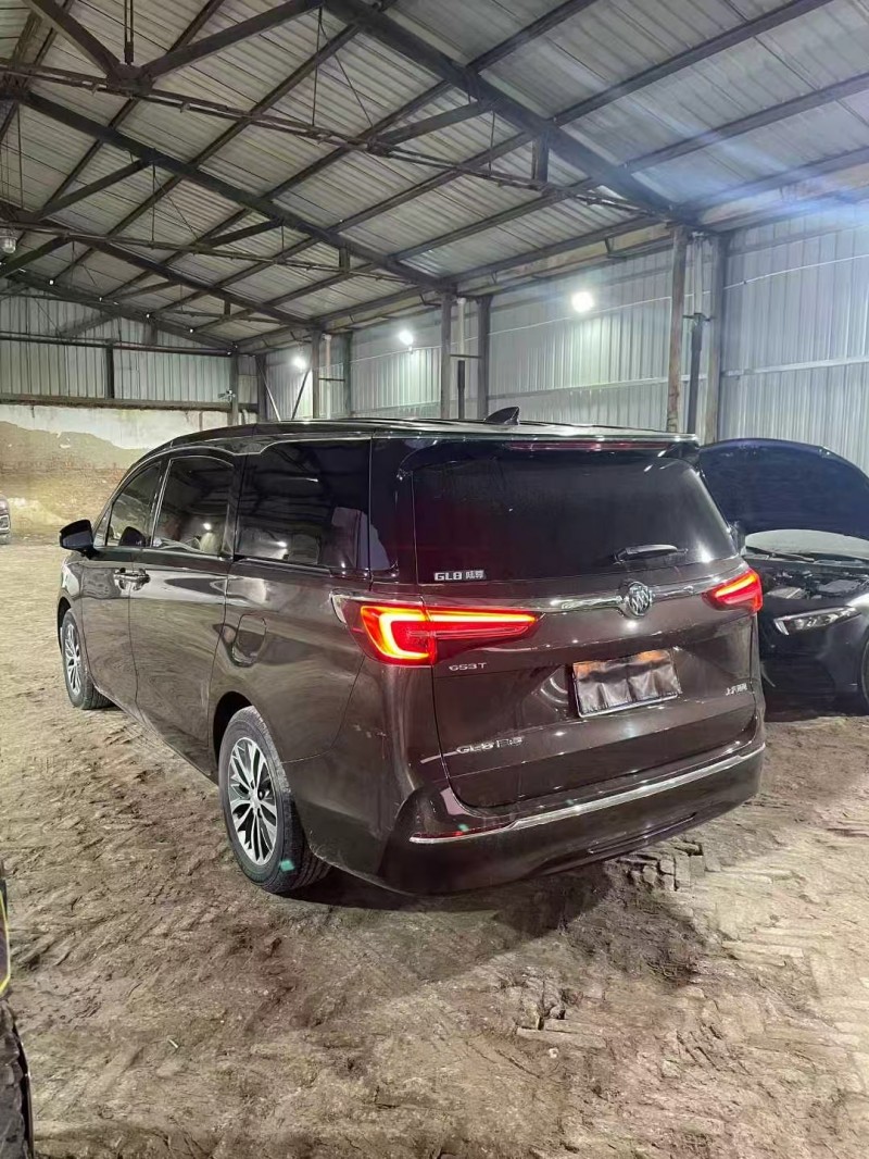 聊城21年别克GL87