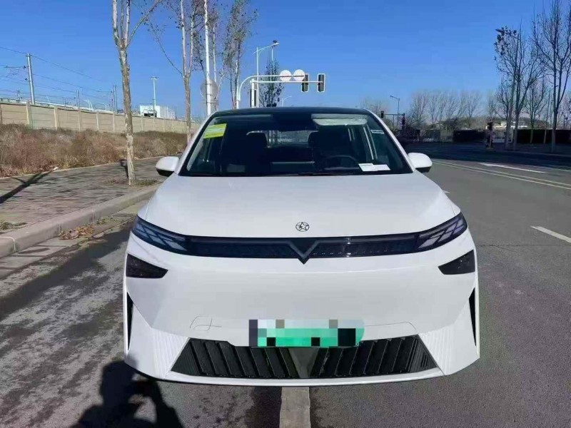 洛阳25年启辰VX61