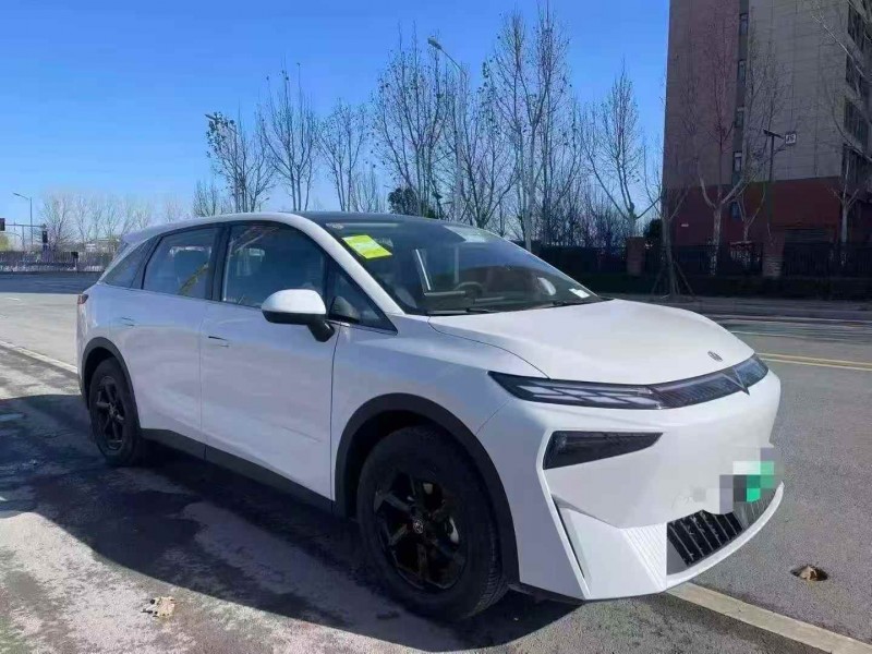 洛阳25年启辰VX62