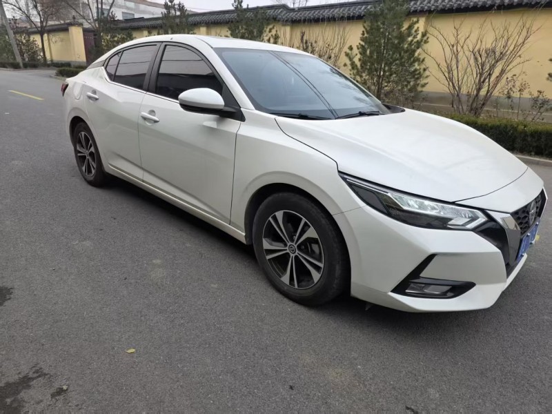 济宁23年日产轩逸2