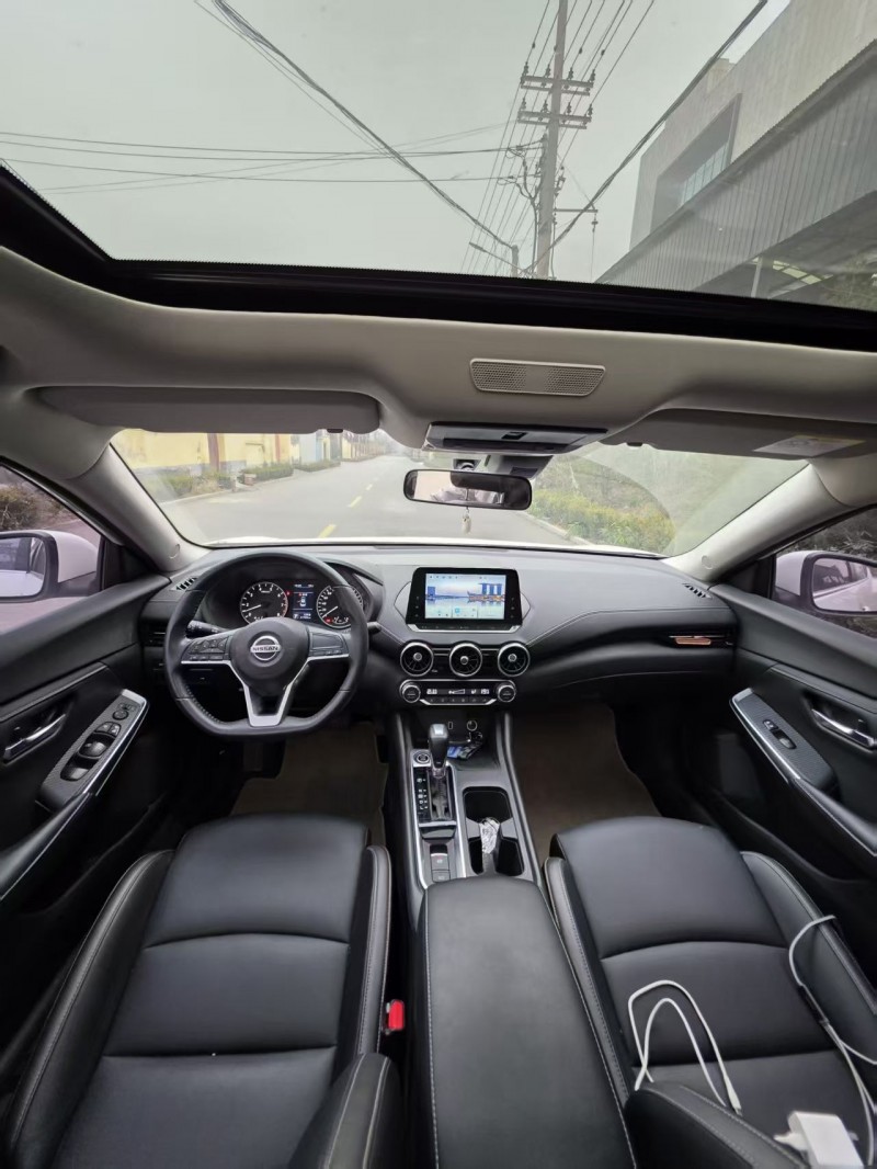 济宁23年日产轩逸5