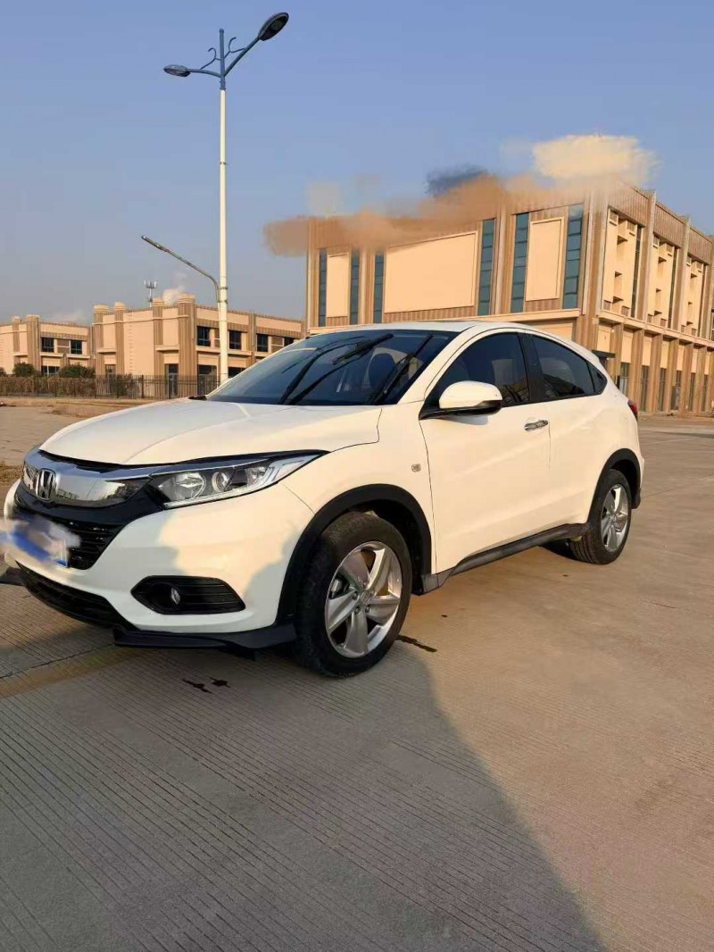 济南21年本田缤智3