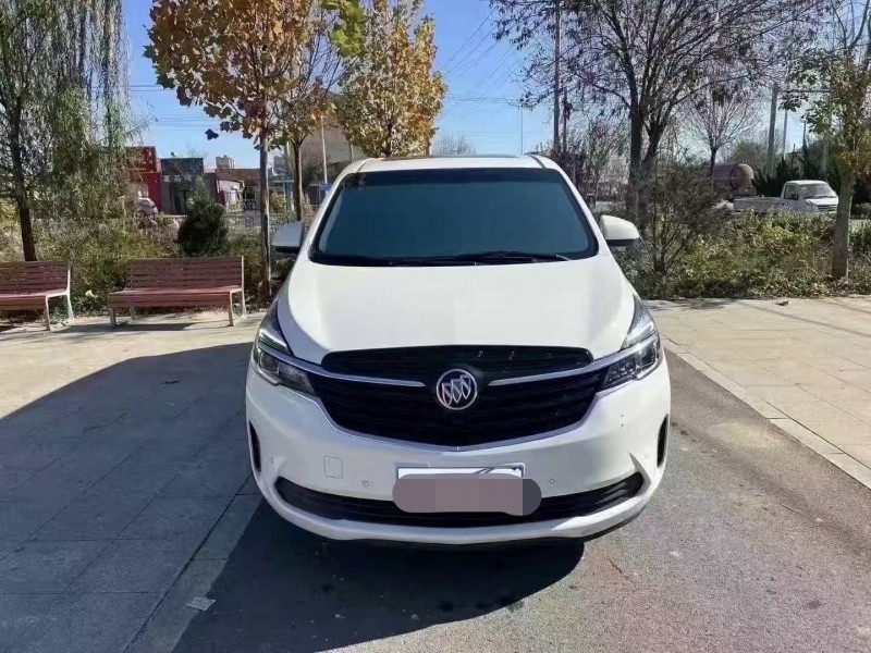 保定23年别克GL81