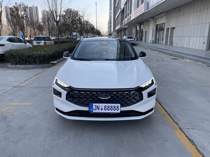 济宁22年福特蒙迪欧1