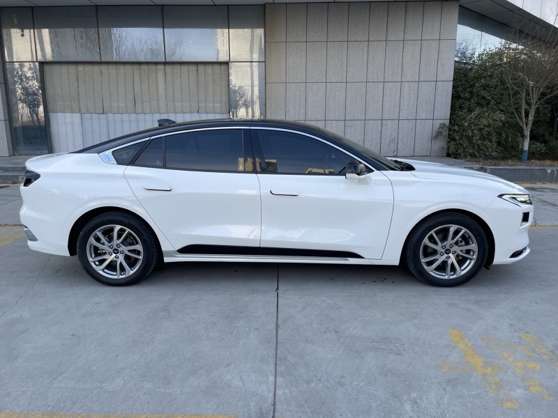 济宁22年福特蒙迪欧8