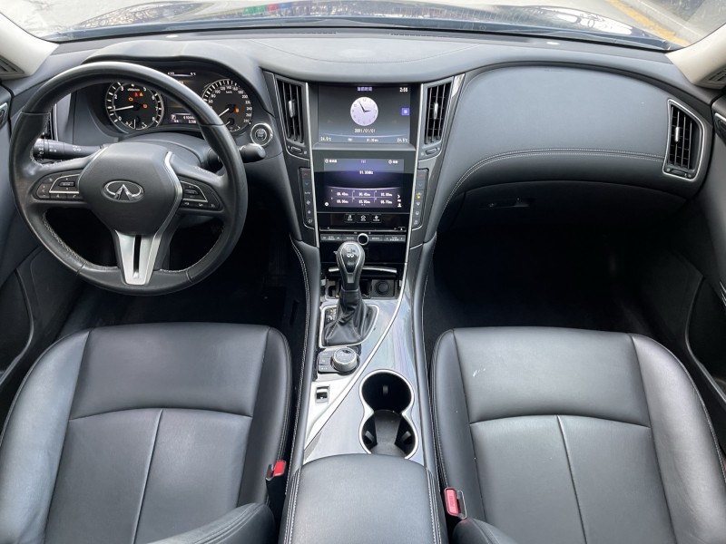 济宁20年英菲尼迪Q50L5