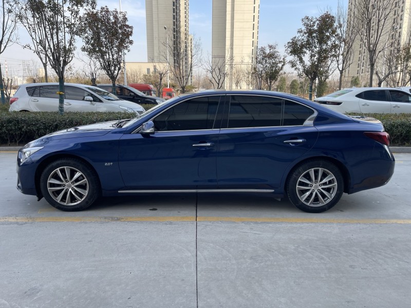 济宁20年英菲尼迪Q50L8