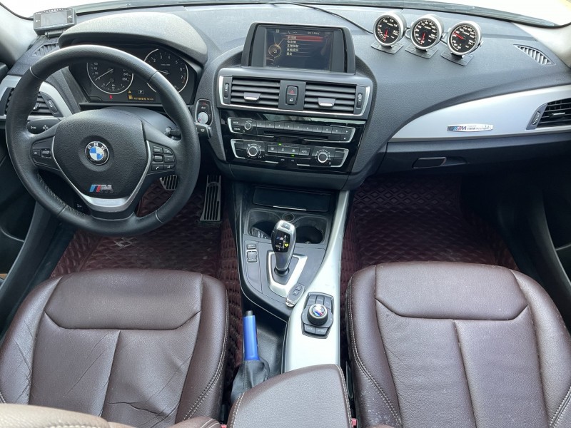 济宁16年宝马1系4