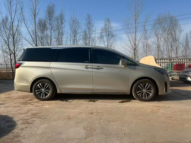 太原22年别克GL88