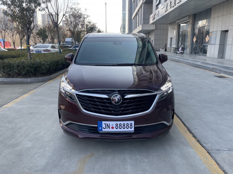 济宁22年别克GL81