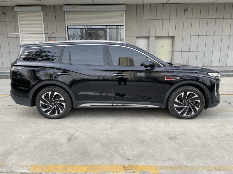 济宁25年红旗HS76