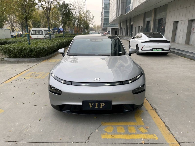 济宁23年小鹏汽车p71