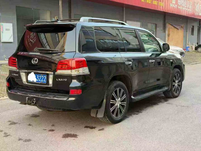 衡阳15年雷克萨斯LX8