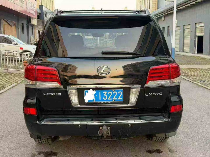 衡阳15年雷克萨斯LX9