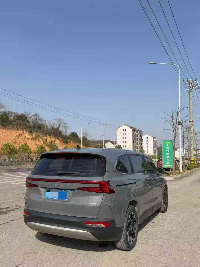 岳阳22年现代库斯图8