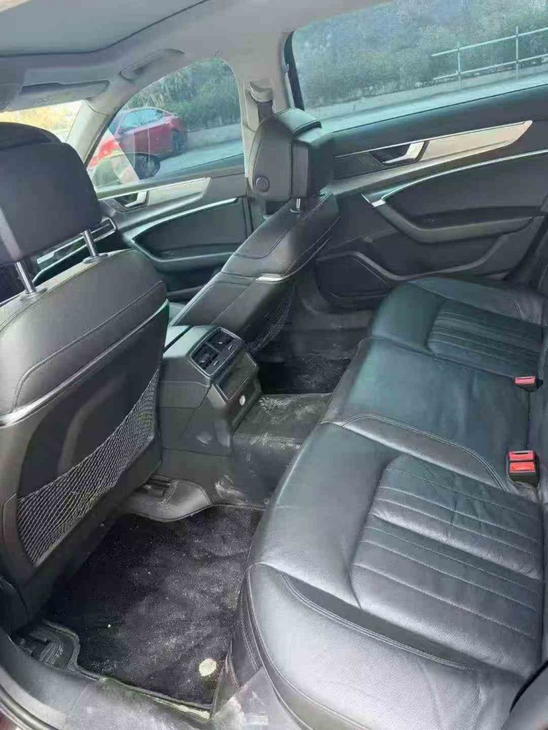 张家界19年奥迪A6L4