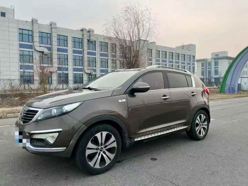 淄博13年起亚智跑2