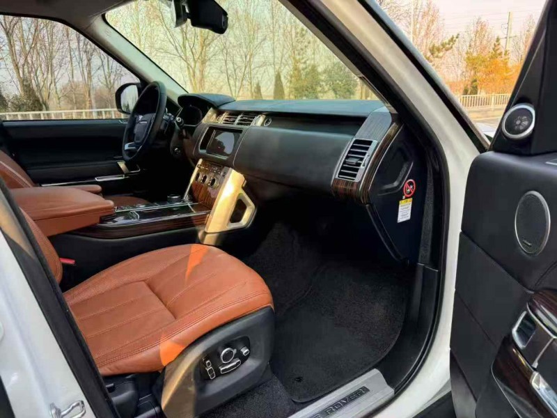 东营17年路虎揽胜行政7