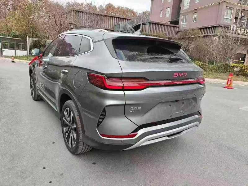 张家界25年比亚迪宋8