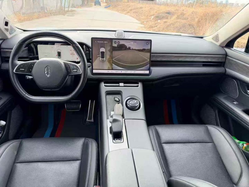 天津22年华为智选问界6