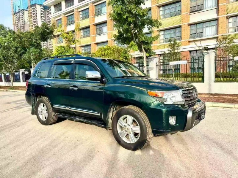 梧州13年丰田兰德酷路泽2